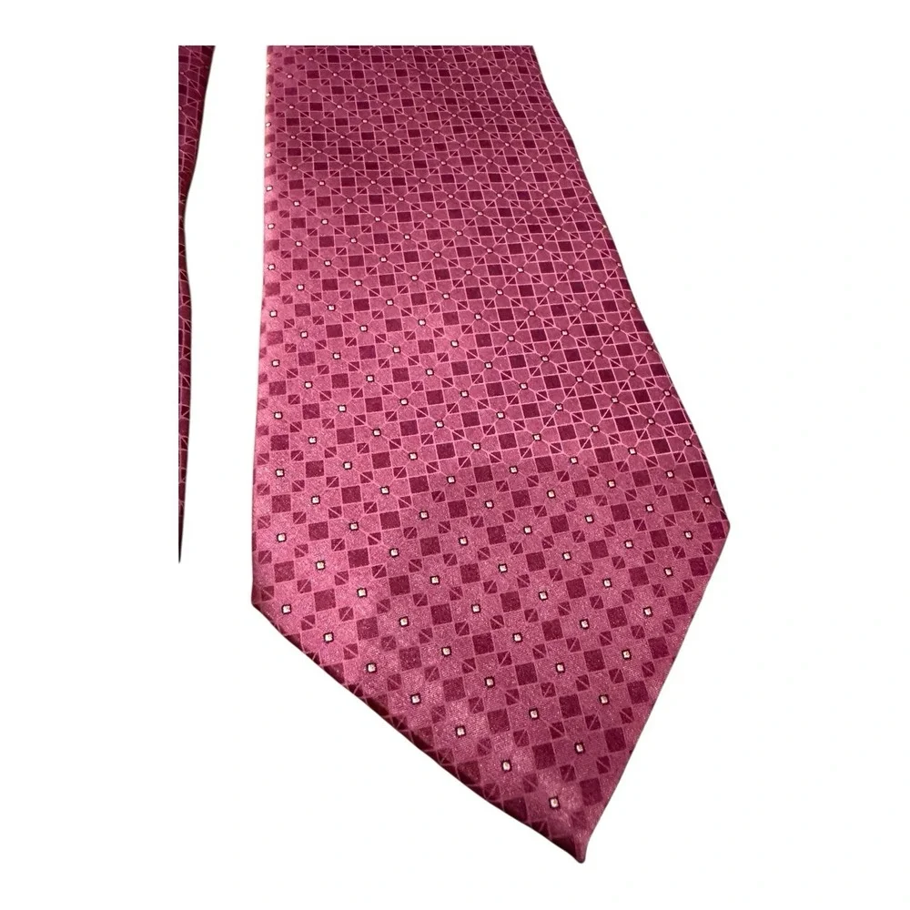 Arrow Silk Tie Pink 